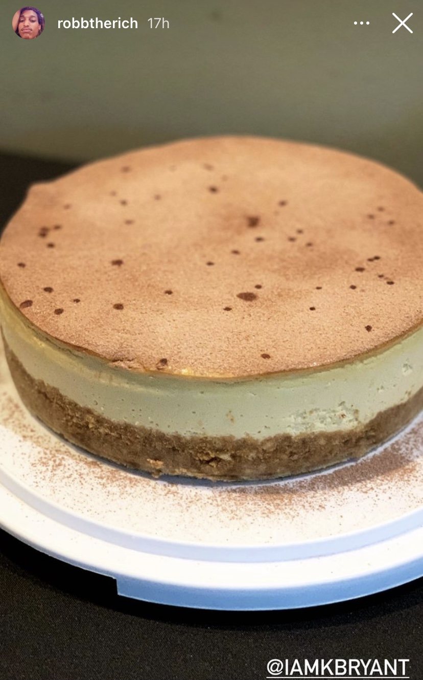 A naked layer cake